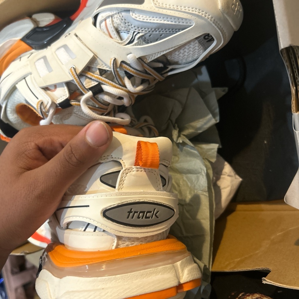 White And Orange Balenciaga Tracks - Picture 3 of 3
